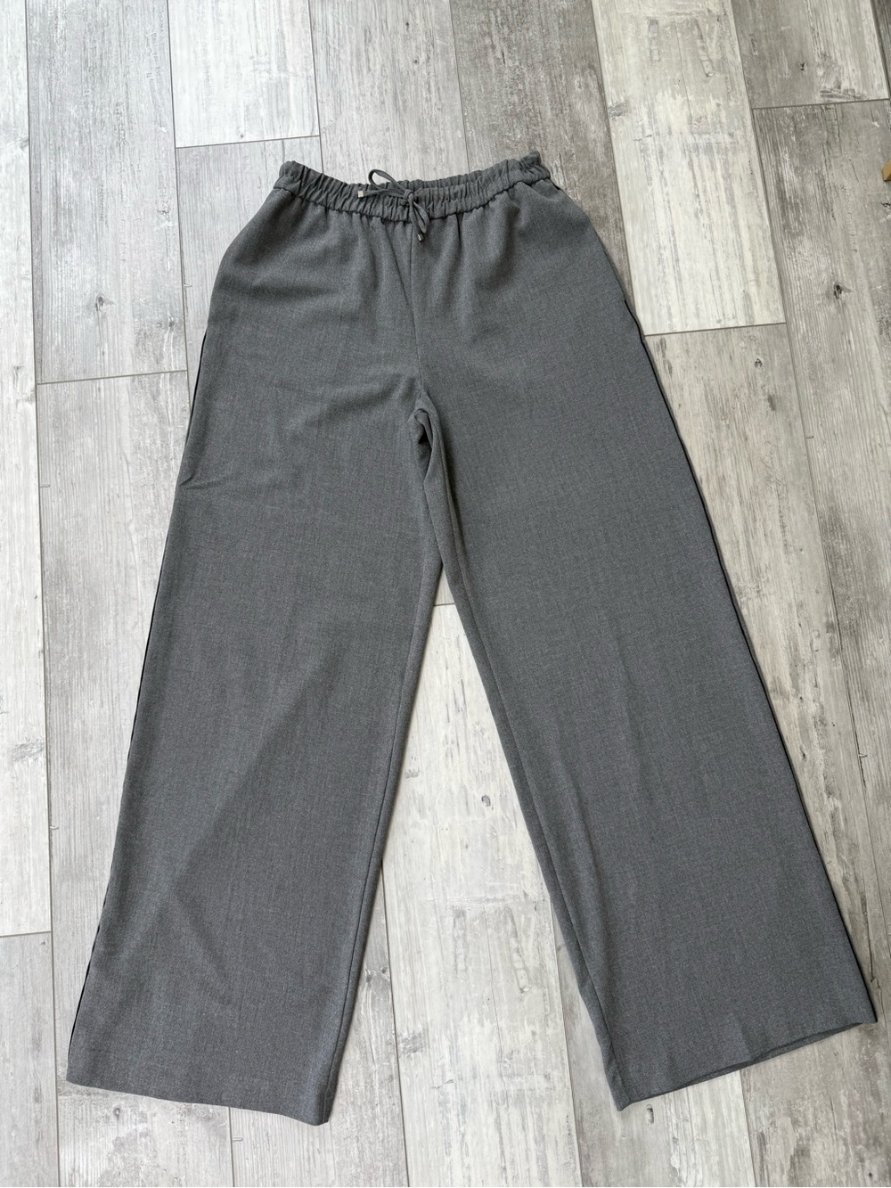 Zara Wide Leg Drawstring Trousers Small Gray Pull On Side Stripe Pants